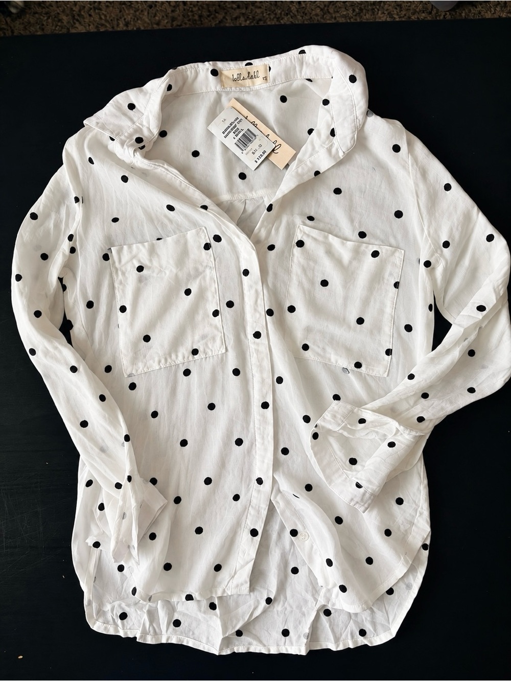 Bella Dahl White Button-Down Shirt with Black Polka Dots